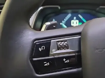 Photo 92 DS DS 7 Gén. I Ph1 NG Rivoli 5