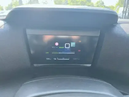 Photo 29 Citroën C4 e- 136 ch autonomie standard  Automatique