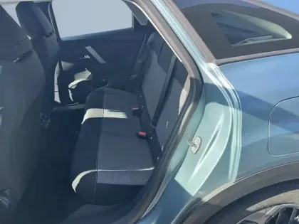 Photo 11 Citroën C4 e- 136 ch autonomie standard  Automatique