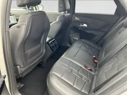 Photo 11 DS Ds 7 DS7 Crossback Hybride E-Tense 225 EAT8