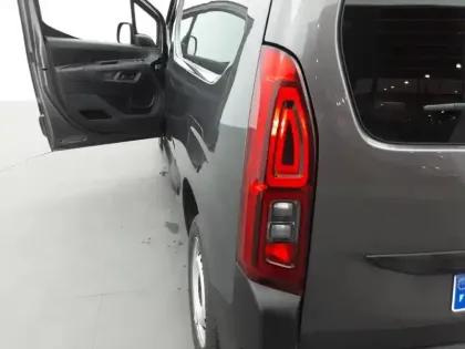 Photo 16 Citroën Berlingo  VAN M 950 BLUEHDI 130 S&S EAT8