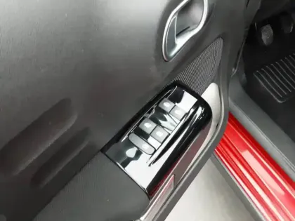 Photo 17 Citroën C3 Gén. III Ph2 Shine Pack 5