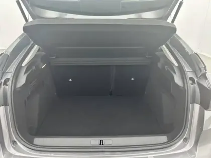 Photo 26 Citroën C4  Hybride 136 e-DCS6