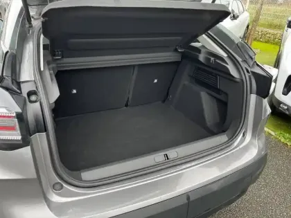 Photo 5 Citroën C4  Hybride 136 e-DCS6