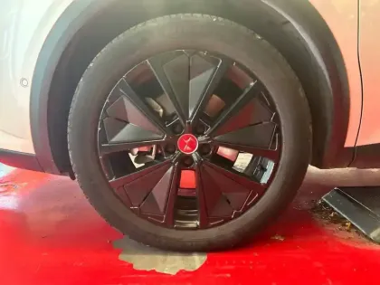 Photo 12 DS Ds 7  Hybride Rechargeable E-Tense 225 EAT8