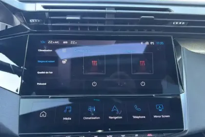 Photo 30 Peugeot 308  PHEV 225 e-EAT8