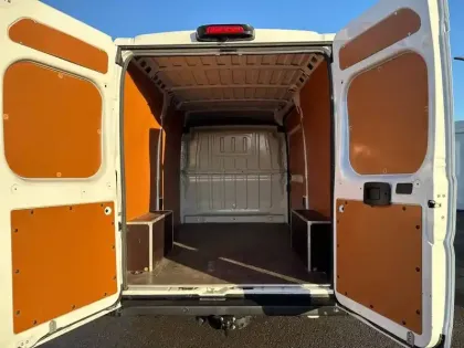 Photo 5 Citroën Jumper  TOLE 33 L2H2 BLUEHDi 140 S&S BVM6