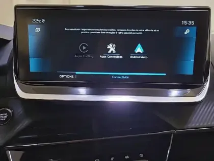 Photo 23 Peugeot 2008  PureTech 130 S&S EAT8