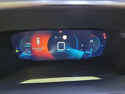 Photo 9 Peugeot 2008  PureTech 130 S&S EAT8