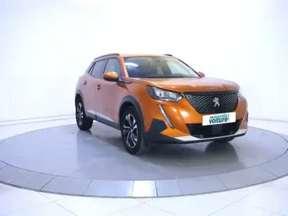 Photo 66 Peugeot 2008  PureTech 100 S&S BVM6