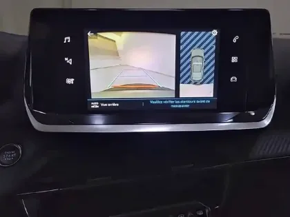 Photo 19 Peugeot 2008  PureTech 100 S&S BVM6