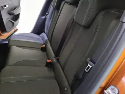 Photo 11 Peugeot 2008  PureTech 100 S&S BVM6