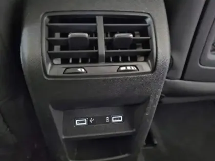 Photo 41 DS DS 4  PureTech 130 EAT8