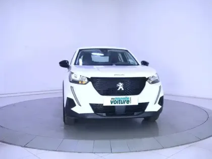 Photo 21 Peugeot 2008  PureTech 100 S&S BVM6