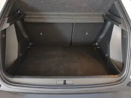 Photo 55 Peugeot 2008  PureTech 100 S&S BVM6