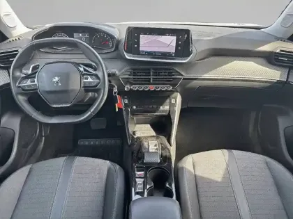 Photo 7 Peugeot 2008  BlueHDi 130 S&S EAT8