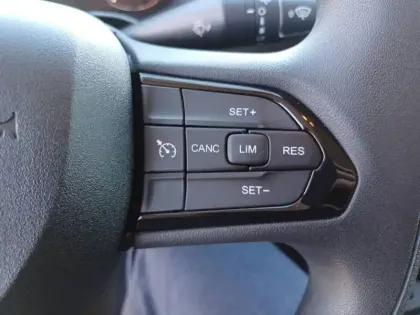 Photo 20 Citroën Jumper  FOURGON TOLE 33 L2H2 140 S&S BVM6