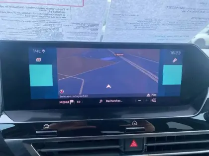 Photo 17 Citroën C4 e- 136 ch Automatique