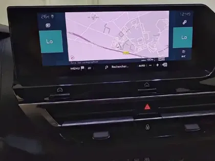 Photo 19 Citroën C4 e- 136 ch Automatique