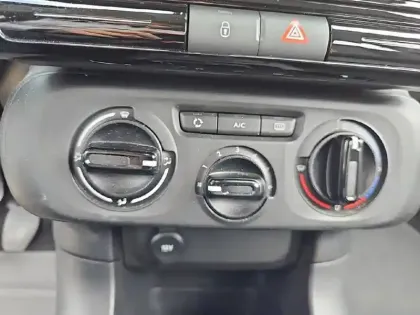 Photo 38 Citroën C3  PureTech 83 ch BVM5