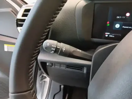 Photo 19 Citroën C4  Hybride 145 e-DCS6