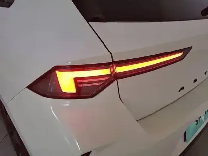 Photo 16 Opel Astra  1.2 Turbo 130 ch BVA8