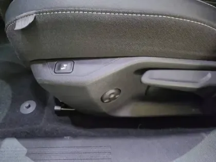 Photo 22 Opel Astra  1.2 Turbo 130 ch BVA8