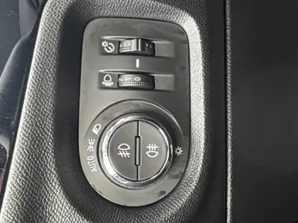 Photo 21 Opel Corsa  1.2 Turbo 100 ch BVM6