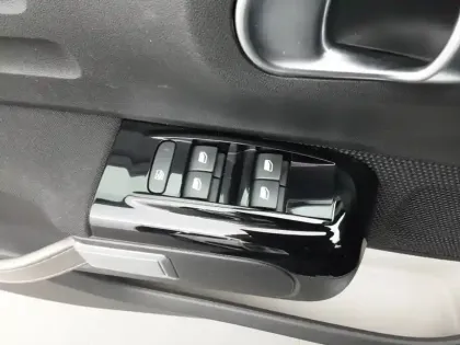 Photo 17 Citroën C3  PureTech 83 S&S BVM5