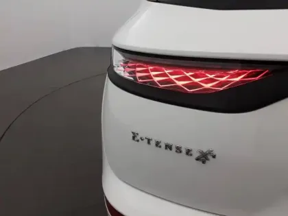 Photo 16 DS Ds 7 DS7 Crossback Hybride E-Tense 300 EAT8 4x4