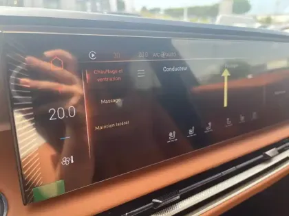 Photo 59 DS DS 8 DS N°8 350 ch AWD Long Range