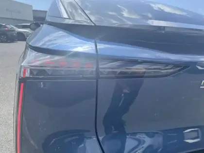 Photo 36 DS DS 8 Gén. I Ph1 Etoile 5