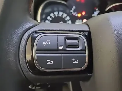 Photo 28 Citroën C3 Aircross  PureTech 110 S&S EAT6