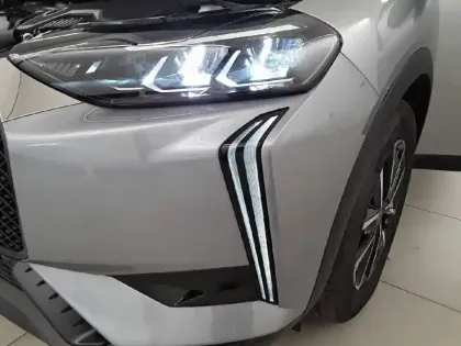 Photo 18 DS DS 3  PureTech 100 BVM6