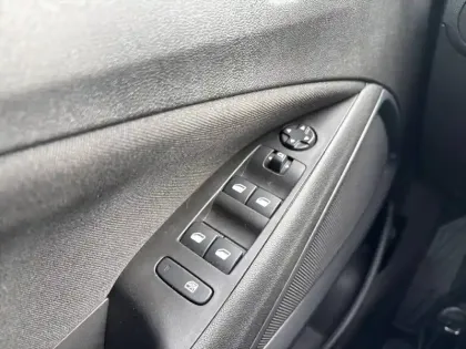 Photo 24 Opel Crossland  1.2 Turbo 110 ch BVM6