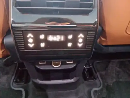 Photo 25 DS DS 8 DS N°8 350 ch AWD Long Range