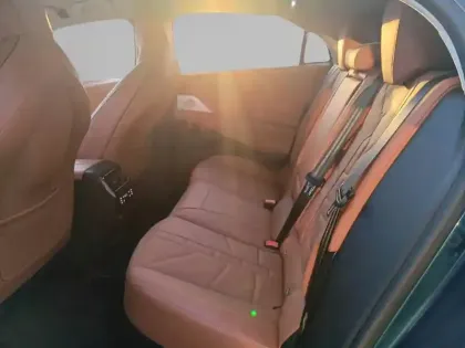 Photo 11 DS DS 8 DS N°8 350 ch AWD Long Range