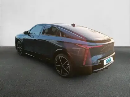 Photo 6 DS DS 8 DS N°8 350 ch AWD Long Range