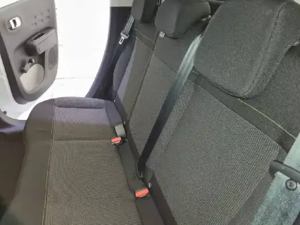 Photo 11 Citroën C4  Cactus PureTech 82