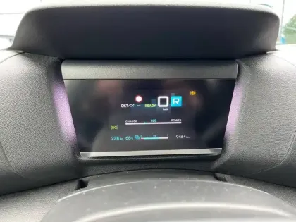 Photo 9 Citroën C4 e- X 156 ch autonomie etendue  Automatique