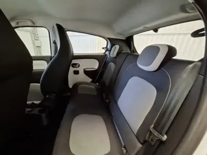 Photo 18 Renault Twingo  III SCe 65