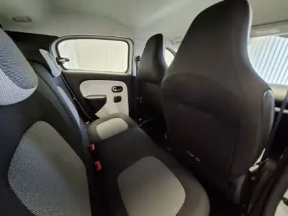 Photo 21 Renault Twingo  III SCe 65