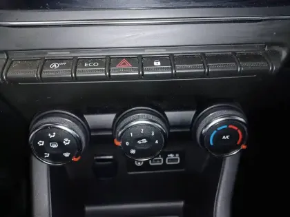 Photo 86 Renault Clio  TCe 90