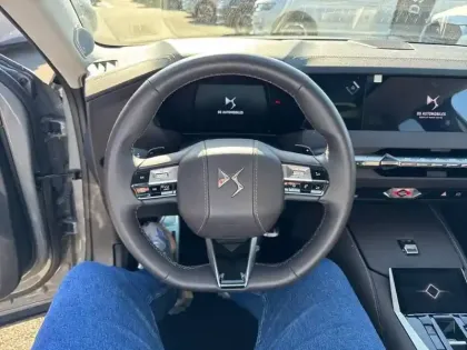 Photo 8 DS DS 4  Hybride E-Tense 225 EAT8