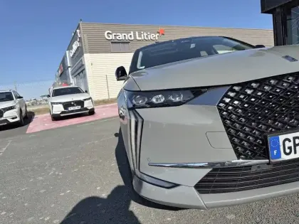 Photo 35 DS DS 4  Hybride E-Tense 225 EAT8