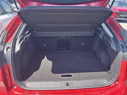 Photo 5 Citroën C4 e- 136 ch Automatique