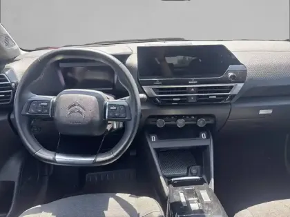 Photo 7 Citroën C4 e- 136 ch Automatique