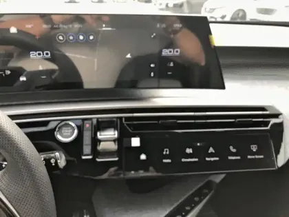 Photo 14 Peugeot 5008  Hybrid 145 e-DCS6