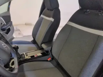 Photo 8 Citroën C4  PureTech 100 BVM6