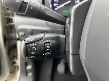 Photo 17 Citroën C3  PureTech 83 S&S BVM5